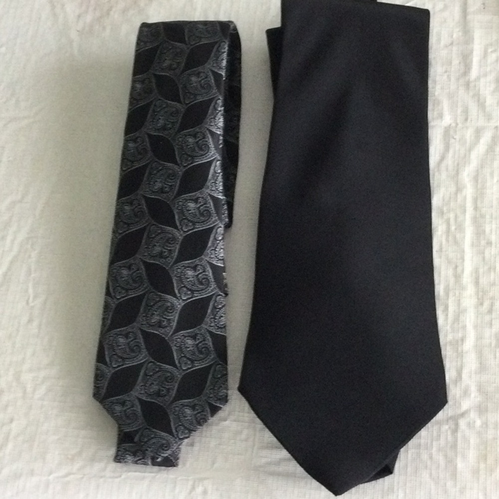 Mens 2 Ties Hennessy 1 Silk by Essante both for $15